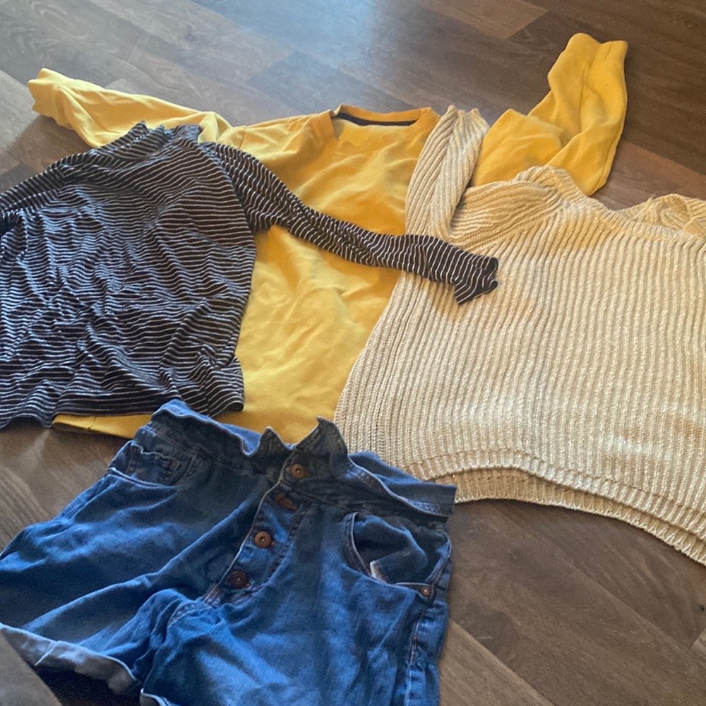 Clothe bundle - Picture 5 of 7